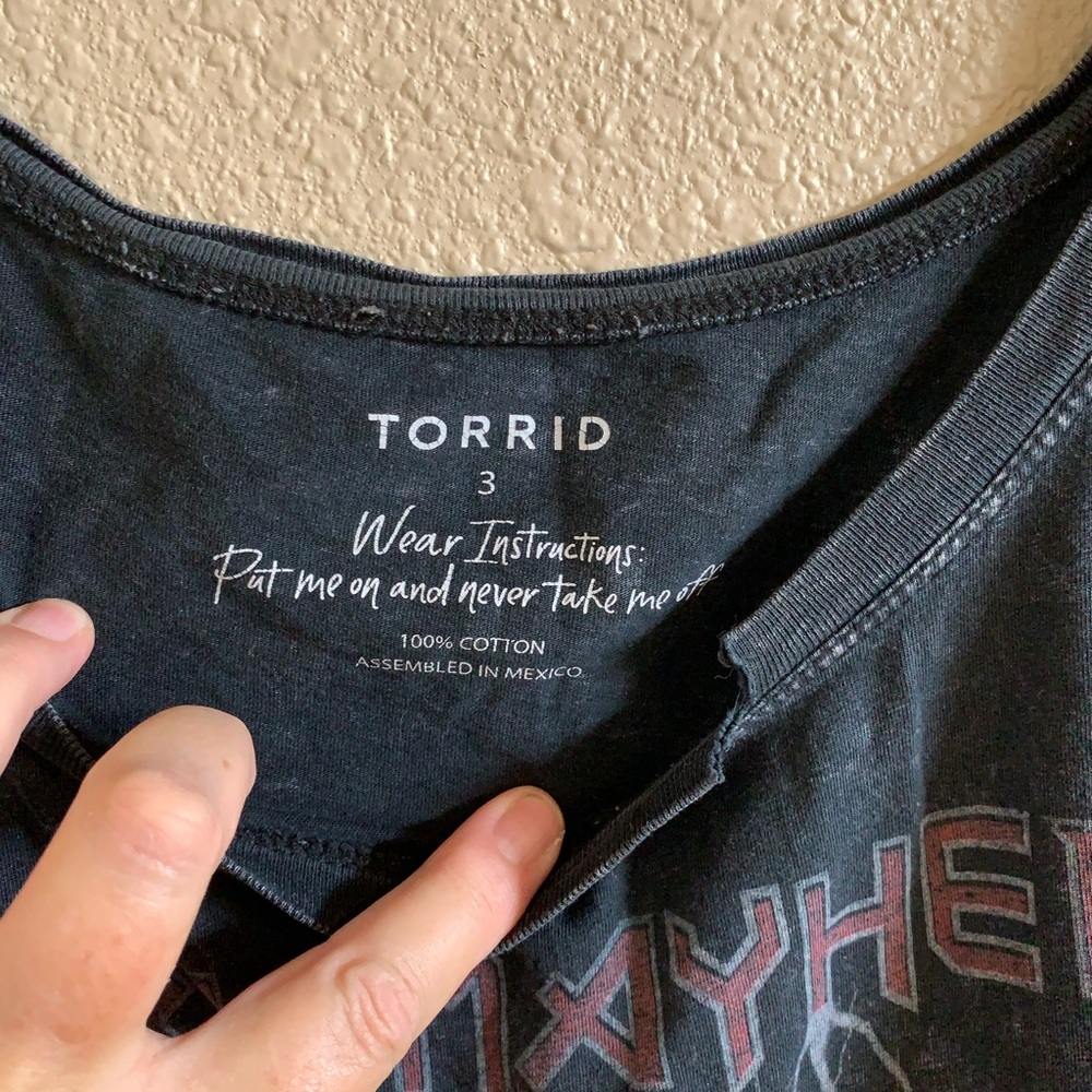 TORRID Girl Mayhem Empire on the Rise Black Mineral Skull T-Shirt 🌴 - Picture 8 of 10